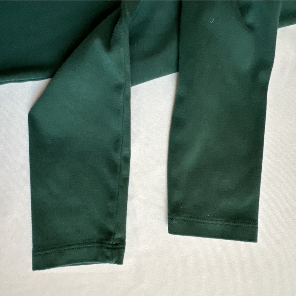 L.L. Bean Dark Green Supima Cotton Women’s Dark Green Turtleneck Top - Picture 9 of 13